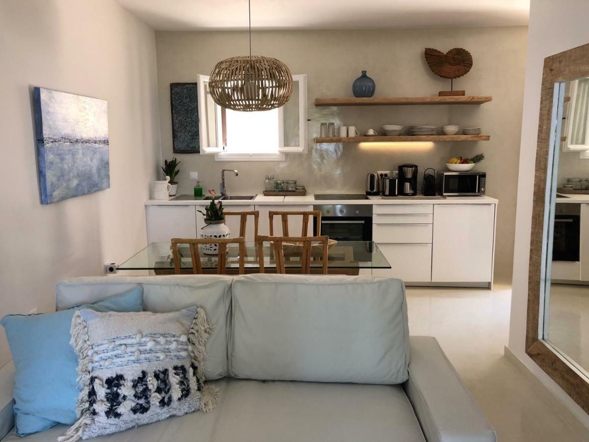 Aqua Seafront Glyfada Corfu Beach House With Garden Екстериор снимка